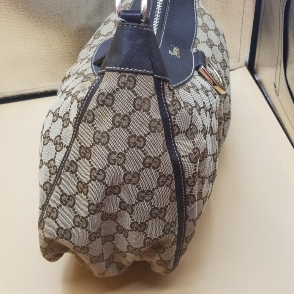 Gucci canvas monogram shoulder bag purse - Picture 4 of 8